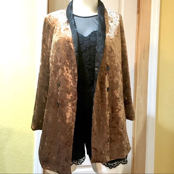 Ark NC. Velvet blazer - Picture 2 of 7